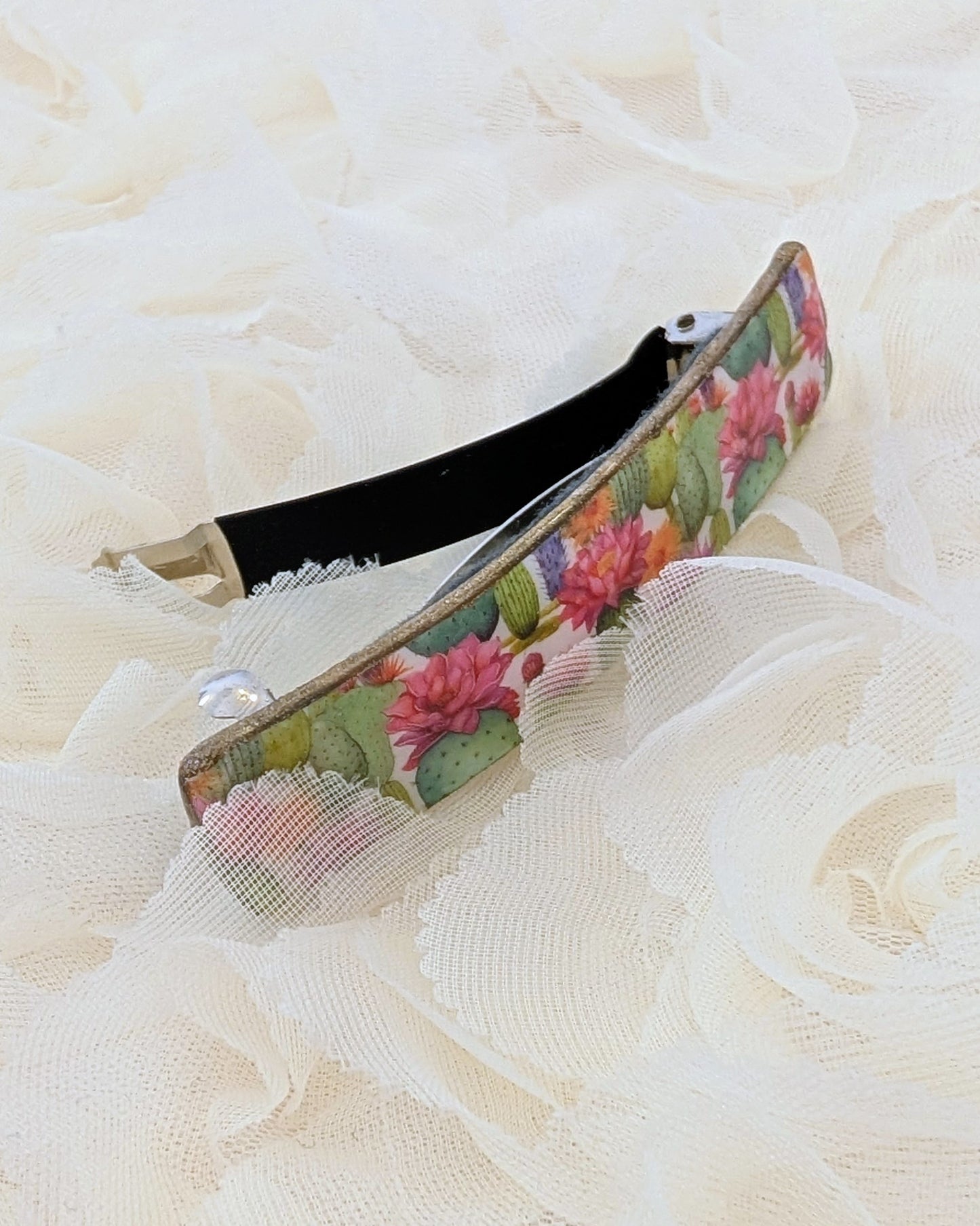 Cactus Bloom - Hair Clip for Medium Hair